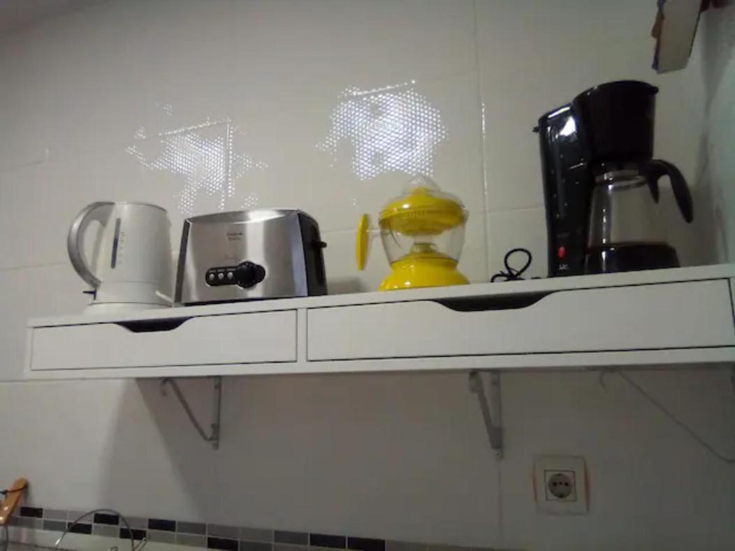 Las Golondrinas Habitacion En Piso Centrico Para Una O Dos Personas Сарагоса Екстер'єр фото