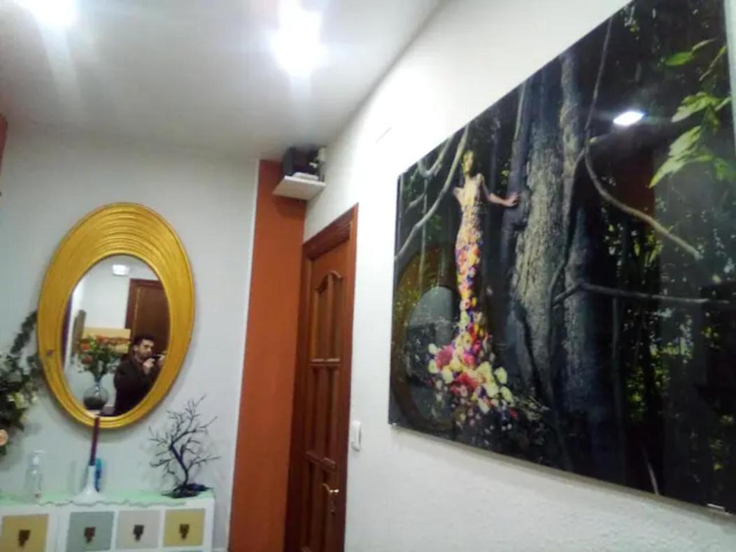 Las Golondrinas Habitacion En Piso Centrico Para Una O Dos Personas Сарагоса Екстер'єр фото