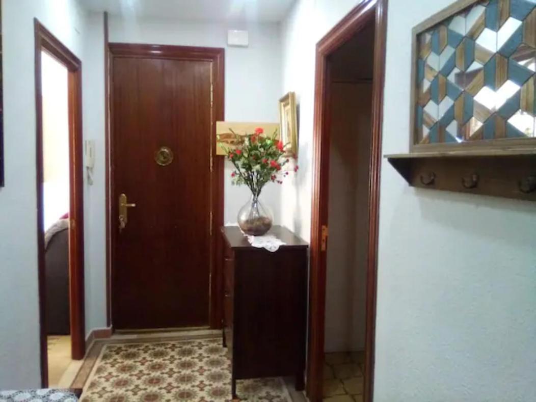 Las Golondrinas Habitacion En Piso Centrico Para Una O Dos Personas Сарагоса Екстер'єр фото