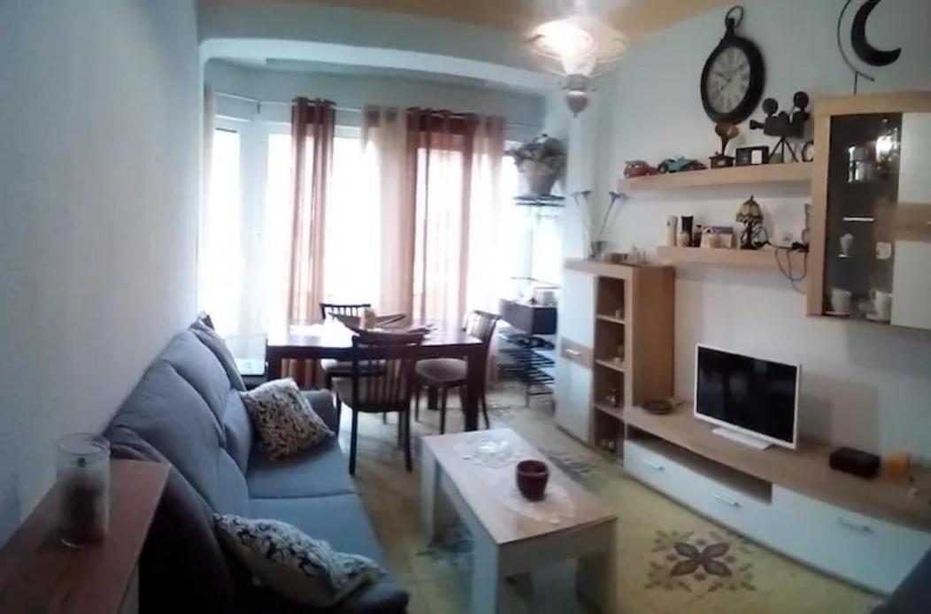 Las Golondrinas Habitacion En Piso Centrico Para Una O Dos Personas Сарагоса Екстер'єр фото